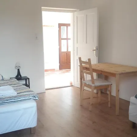 Hegyalja Vendeghaz Apartment Monostorapati